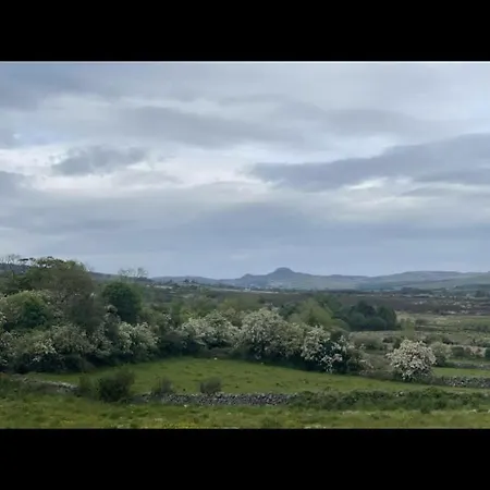 Sadies بيت للعطل Ballymagan